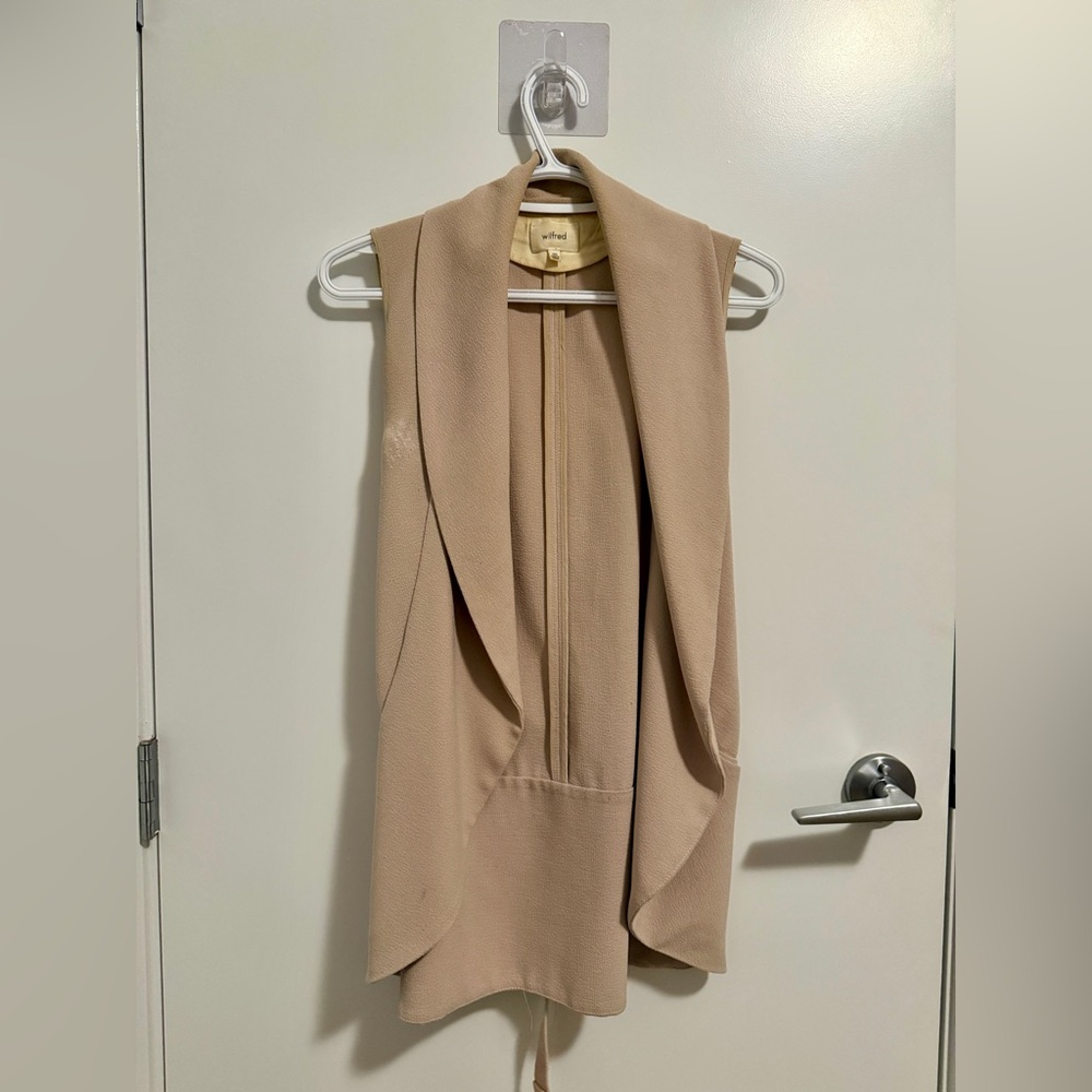 Aritzia Wilfred Work Vest with Belt and Pockets